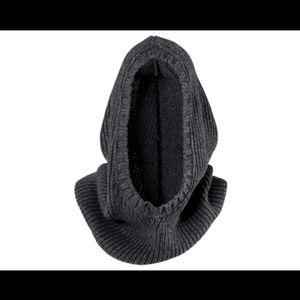H&M The Girl with the Dragon Tattoo Snood